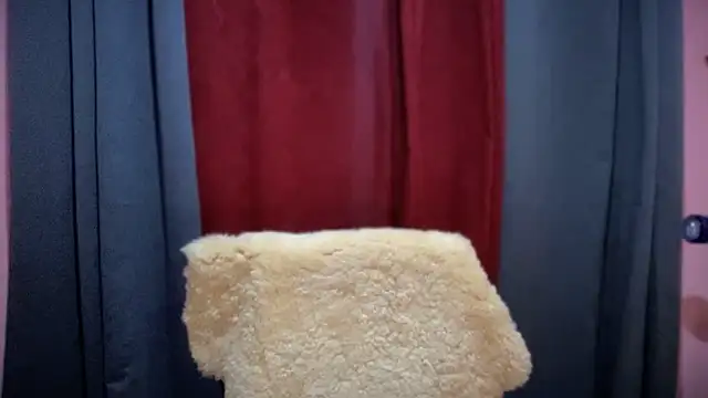 untouchable mia online show from 11/10/25, 10:36