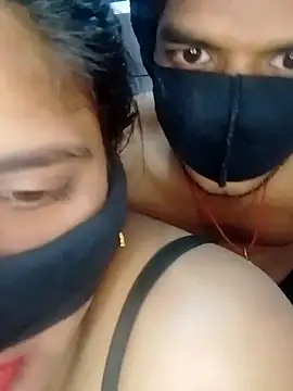 hot couple 000 online show from 12/05/25, 01:42