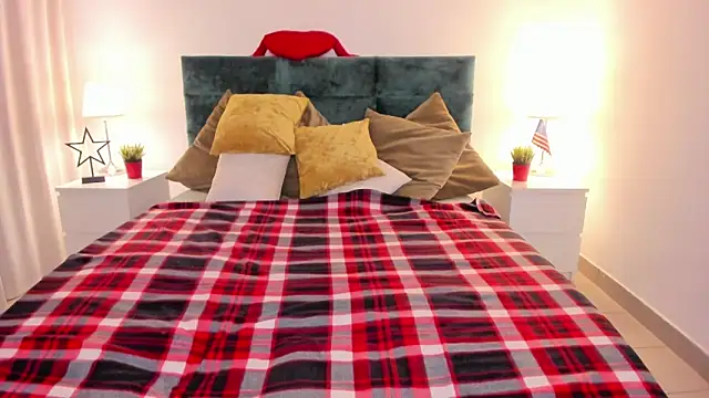 babyyullii online show from 03/25/26, 05:35