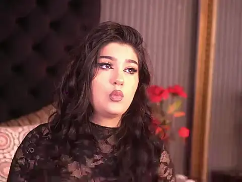 KeylaNoir online show from 12/19/25, 08:32