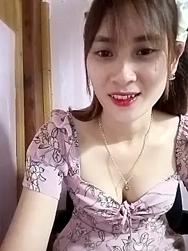 Em xinh01 online show from 05/13/26, 02:14