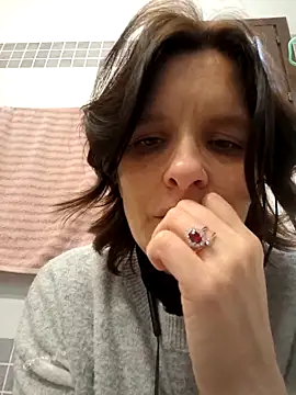 Piediniecollant online show from 02/18/26, 11:39