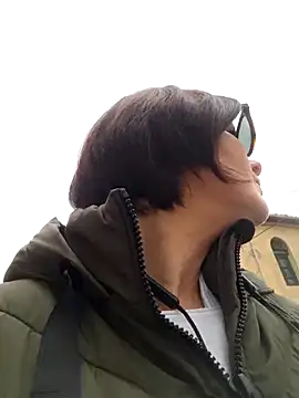 Piediniecollant online show from 04/14/26, 10:10