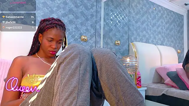 LilithMiller  online show from 04/15/26, 08:21