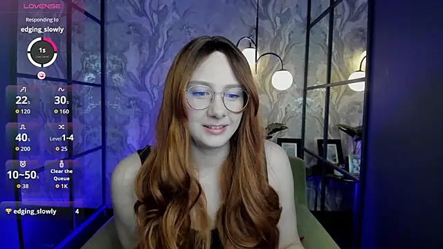 Snapshot of Liana_Ln chatting on 11/29/25, 03:26 Liana Ln online show from 11/29/25, 03:26