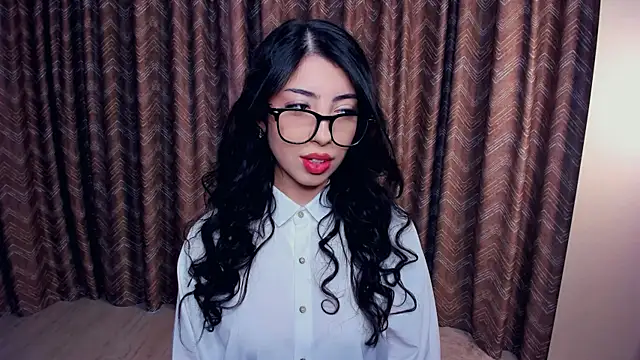 TonjaNeace online show from 11/10/25, 05:06