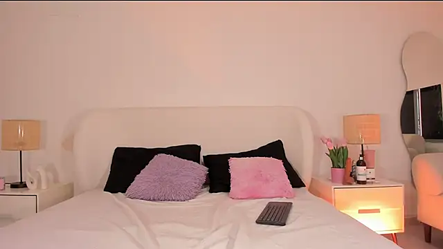 dakota ssky online show from 11/16/25, 09:42