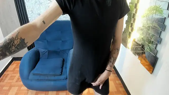 Nick carterr  online show from 04/16/26, 07:47