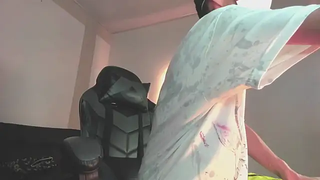 Senpai Lover online show from 11/27/25, 08:11