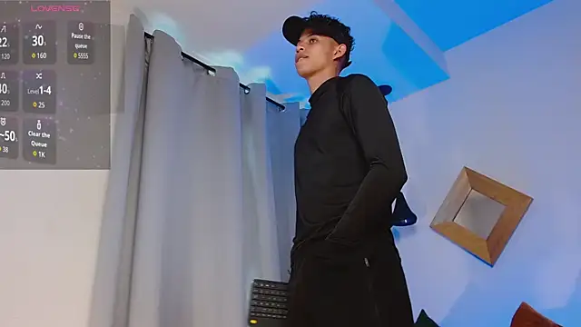 KamiSuarez online show from 03/26/26, 07:52