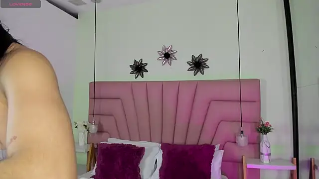 Kim Luna1 online show from 05/29/26, 03:15