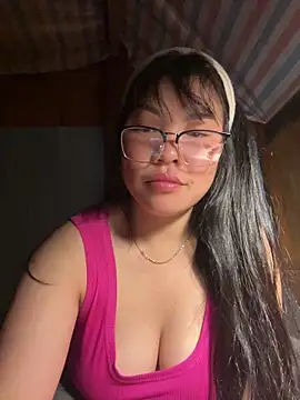 Snapshot of heodat-sexx chatting on 03/11/26, 10:49 heodat-sexx online show from 03/11/26, 10:49