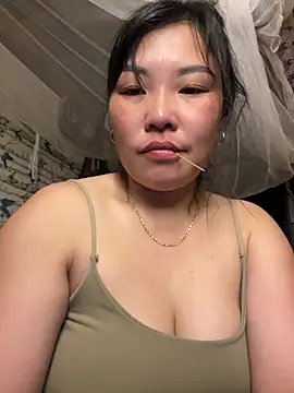 Snapshot of heodat-sexx chatting on 03/18/26, 03:53 heodat-sexx online show from 03/18/26, 03:53