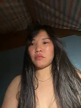 Snapshot of heodat-sexx chatting on 03/31/26, 03:56 heodat-sexx online show from 03/31/26, 03:56