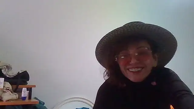 Snapshot of loveryvicky chatting on 02/07/26, 03:16 loveryvicky online show from 02/07/26, 03:16