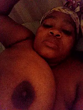 ThickLeeyanaXX online show from 01/12/26, 04:50