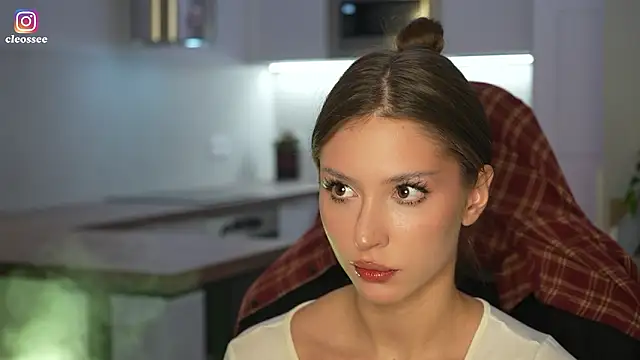 Cleose online show from 02/15/26, 10:58