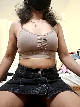 Cute Sanaaya online show from 11/06/25, 09:21