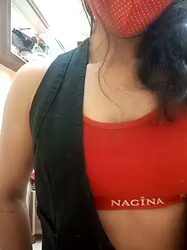 Cute Sanaaya online show from 01/11/26, 07:46