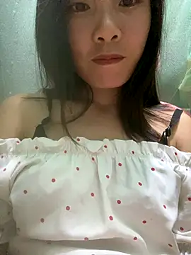 Elysia-007 online show from 10/29/25, 01:13