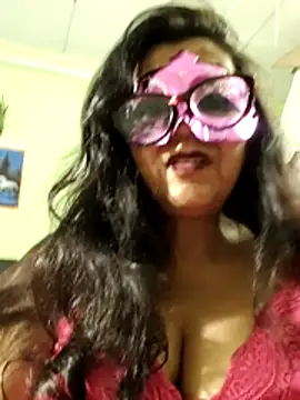 LOVE  RANI online show from 07/06/26, 06:43