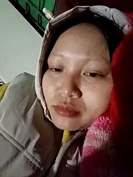 yoyo-mi online show from 12/13/25, 09:31