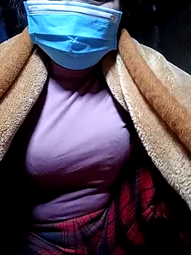 yoyo-mi online show from 02/01/26, 02:21