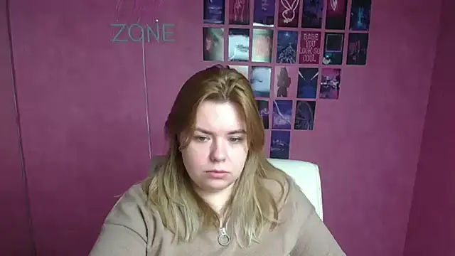 SusannaNight online show from 12/16/25, 06:18