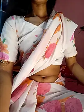 Green LaDY66 online show from 04/13/26, 03:17