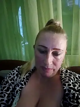 Esenia505 online show from 11/04/25, 12:15