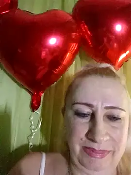 Esenia505 online show from 02/17/26, 04:20