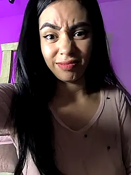 Sara-215 online show from 12/04/25, 12:20