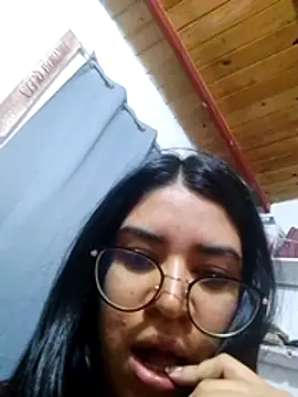 AlayaMore online show from 11/02/25, 03:20