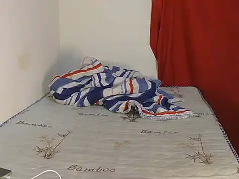 sexy-Halo online show from 11/06/25, 09:26