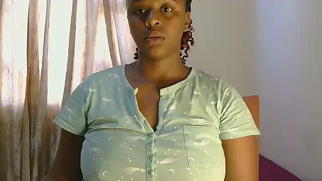 sexy-Halo online show from 11/19/25, 04:45