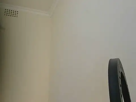 sexy-Halo online show from 11/24/25, 04:07