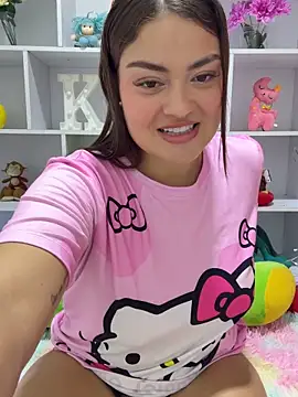 Itskari  online show from 11/14/25, 02:32