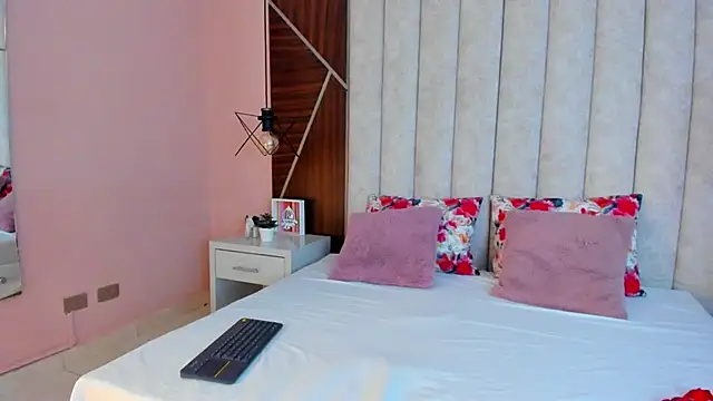 Arianaa Gray online show from 01/09/26, 03:31