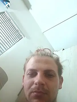 Snapshot of THOMMONSTER5299 chatting on 11/27/25, 09:28 THOMMONSTER5299 online show from 11/27/25, 09:28