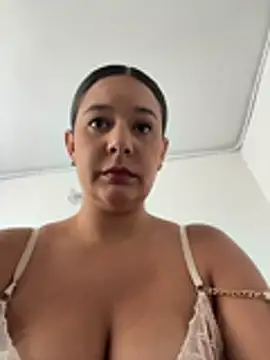 AmaraMyst online show from 12/17/25, 05:30