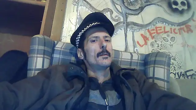 Snapshot of acab_bdsm chatting on 11/22/25, 04:06 acab bdsm online show from 11/22/25, 04:06