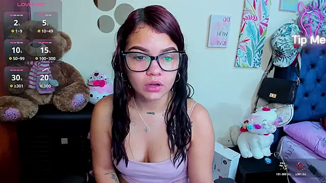 Emma boo online show from 01/13/26, 03:39