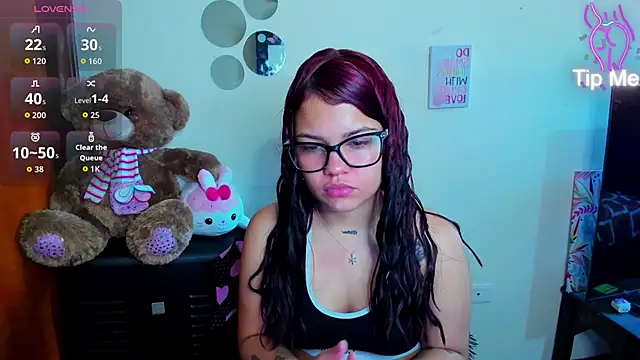 Emma boo online show from 03/04/26, 01:50