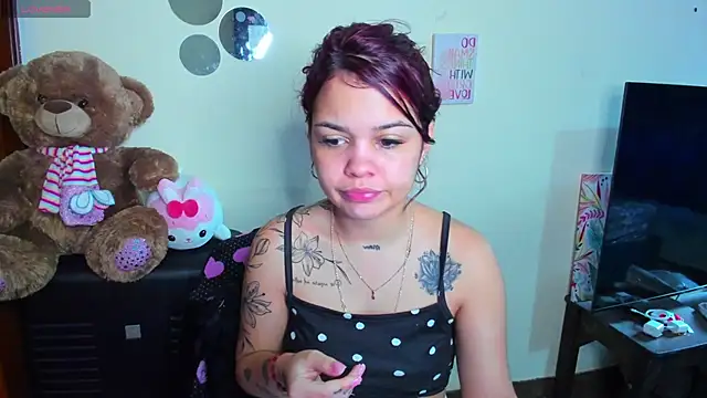 Emma boo online show from 04/15/26, 04:14