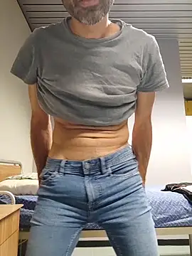 panco pillo online show from 11/18/25, 08:35