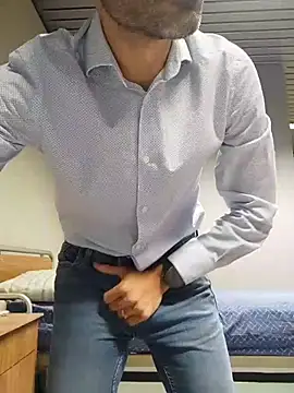 panco pillo online show from 12/17/25, 06:03