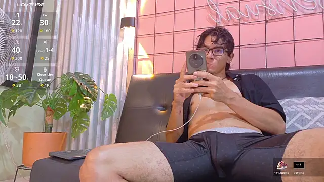 kane del toro online show from 11/28/25, 02:14