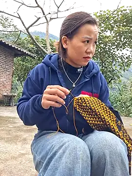 soccute online show from 11/17/25, 01:00