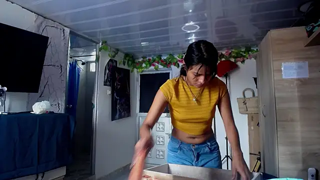 Samara Homescapes online show from 11/17/25, 04:46