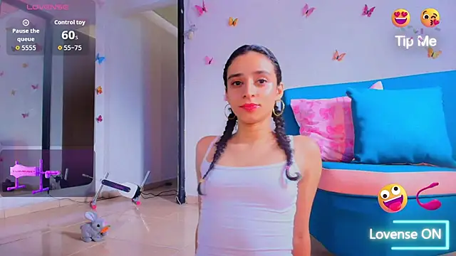 Juliet 1  online show from 11/07/25, 05:46